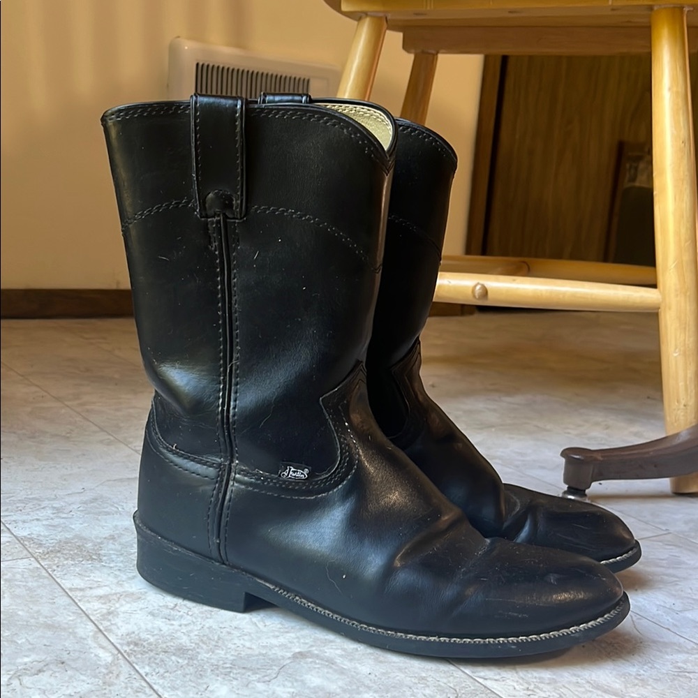 Justin Boots-Excellent Condition-Size 9